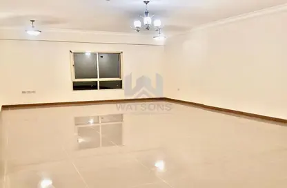 Apartment - 3 Bedrooms - 3 Bathrooms for rent in Al Mansoura - Al Mansoura - Doha