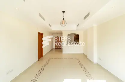 Apartment - 1 Bedroom - 2 Bathrooms for rent in West Porto Drive - Porto Arabia - The Pearl Island - Doha