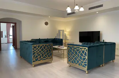 Apartment - 2 Bedrooms - 3 Bathrooms for sale in West Porto Drive - Porto Arabia - The Pearl Island - Doha