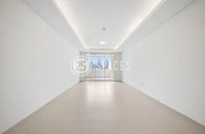 Apartment - 2 Bedrooms - 4 Bathrooms for sale in Viva East - Viva Bahriyah - The Pearl Island - Doha