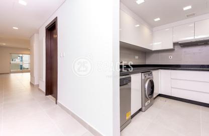 Apartment - 1 Bathroom for sale in Viva East - Viva Bahriyah - The Pearl Island - Doha