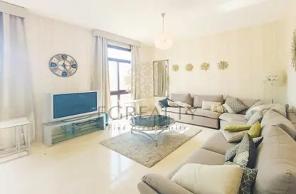 Apartment - 2 Bedrooms - 2 Bathrooms for rent in Piazza 3 - La Piazza - Fox Hills - Lusail