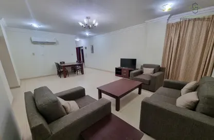 Apartment - 2 Bedrooms - 2 Bathrooms for rent in Al Mansoura - Al Mansoura - Doha