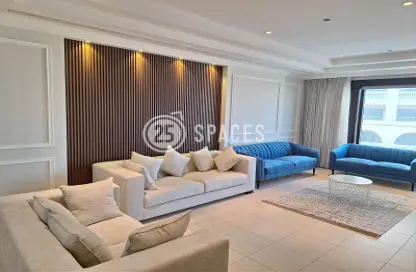 Apartment - 1 Bedroom - 2 Bathrooms for rent in East Porto Drive - Porto Arabia - The Pearl Island - Doha