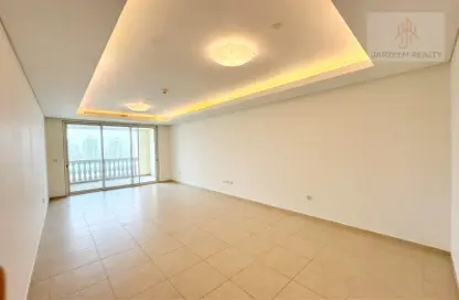 Apartment - 2 Bedrooms - 2 Bathrooms for rent in Viva West - Viva Bahriyah - The Pearl Island - Doha