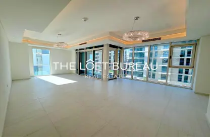 Apartment - 2 Bedrooms - 3 Bathrooms for sale in Crystal Residence - The Pearl Island - Doha