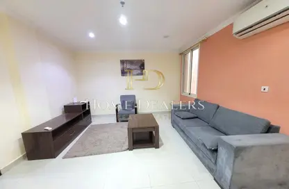 Apartment - 1 Bedroom - 2 Bathrooms for rent in Fereej Abdul Aziz - Fereej Abdul Aziz - Doha