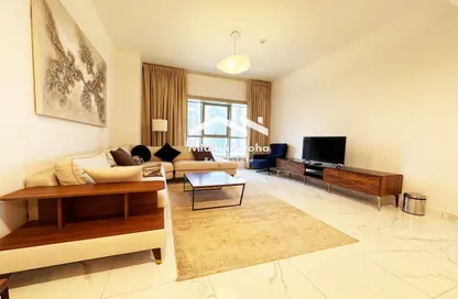 Apartment - 1 Bedroom - 2 Bathrooms for rent in City Center Towers - West Bay - Doha