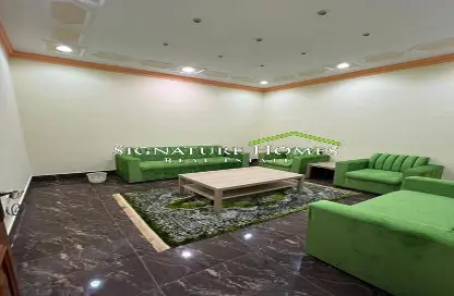 Apartment - 1 Bedroom - 2 Bathrooms for rent in Al Hadara Street - Al Thumama - Doha