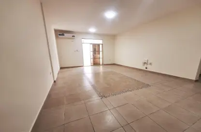 Apartment - 2 Bedrooms - 2 Bathrooms for rent in Al Sadd - Al Sadd - Doha