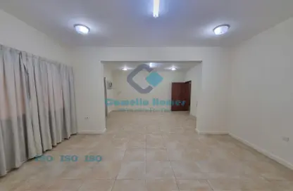 Apartment - 3 Bedrooms - 3 Bathrooms for rent in Thabit Bin Zaid Street - Al Mansoura - Doha