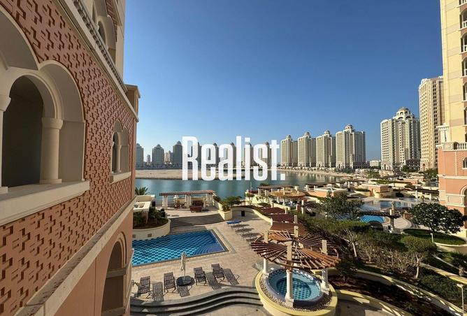 Apartment - 1 Bedroom - 2 Bathrooms for rent in Viva West - Viva Bahriyah - The Pearl Island - Doha