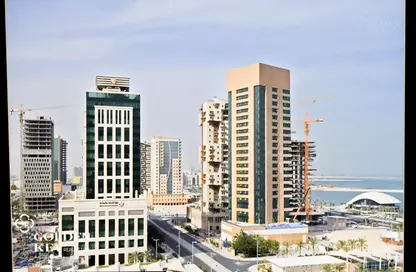 Apartment - 1 Bedroom - 2 Bathrooms for sale in Marina Residences 195 - Marina District - Lusail