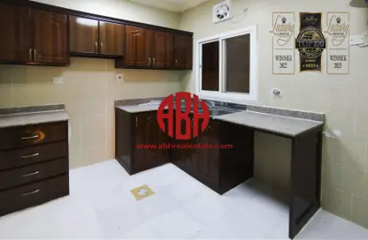 Apartment - 3 Bedrooms - 3 Bathrooms for rent in Anas Street - Fereej Bin Mahmoud North - Fereej Bin Mahmoud - Doha