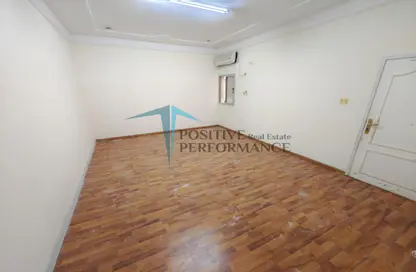 Apartment - 1 Bathroom for rent in Abu Talha Street - Fereej Bin Omran - Doha