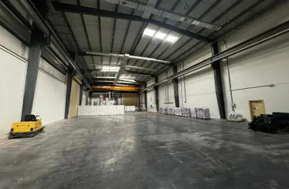 Warehouse - Studio - 6 Bathrooms for rent in East Industrial Street - Birkat Al Awamer - Al Wakra