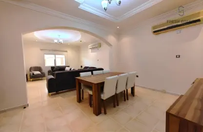 Apartment - 2 Bedrooms - 2 Bathrooms for rent in Al Nasr Street - Al Nasr - Doha