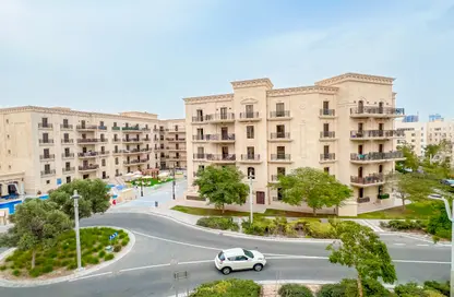 Apartment - 1 Bedroom - 2 Bathrooms for rent in Catania - La Piazza - Fox Hills - Lusail