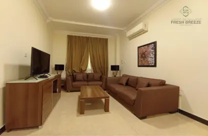 Apartment - 1 Bedroom - 1 Bathroom for rent in Umm Ghuwalina - Umm Ghuwailina - Doha