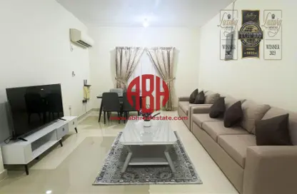 Apartment - 2 Bedrooms - 2 Bathrooms for rent in Abu Talha Street - Fereej Bin Omran - Doha