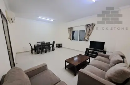 Apartment - 1 Bedroom - 1 Bathroom for rent in Salaja Street - Doha Al Jadeed - Doha