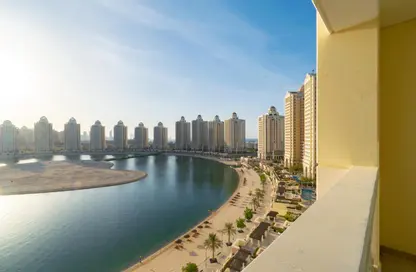 Apartment - 3 Bedrooms - 3 Bathrooms for rent in Imperial Ruby - Viva Bahriyah - The Pearl Island - Doha