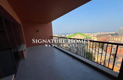 Apartment - 2 Bedrooms - 2 Bathrooms for rent in West Porto Drive - Porto Arabia - The Pearl Island - Doha