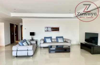 Apartment - 3 Bedrooms - 4 Bathrooms for rent in East Porto Drive - Porto Arabia - The Pearl Island - Doha