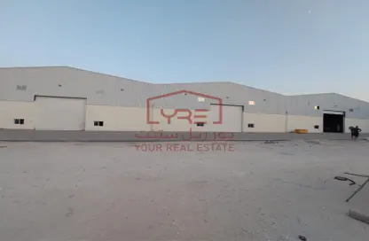 Warehouse - Studio - 7+ Bathrooms for sale in East Industrial Street - Birkat Al Awamer - Al Wakra