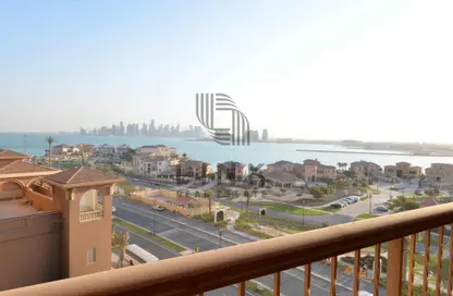 Apartment - 2 Bedrooms - 3 Bathrooms for rent in Tower 4 - Porto Arabia - The Pearl Island - Doha