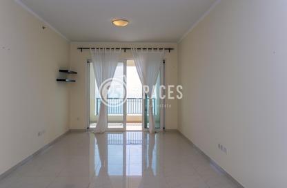 Apartment - 2 Bedrooms - 3 Bathrooms for rent in Viva East - Viva Bahriyah - The Pearl Island - Doha