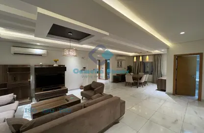 Apartment - 3 Bedrooms - 3 Bathrooms for rent in Al Sadd Road - Al Sadd - Doha