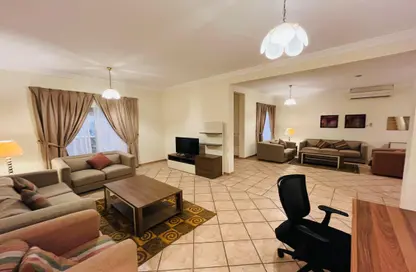 Compound - 3 Bedrooms - 4 Bathrooms for rent in Al Thumama - Al Thumama - Doha