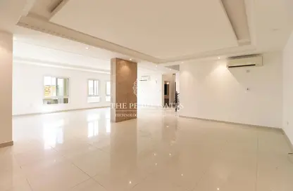 Villa - 5 Bedrooms - 7 Bathrooms for rent in West Bay Lagoon Villas - West Bay Lagoon - West Bay Lagoon - Doha