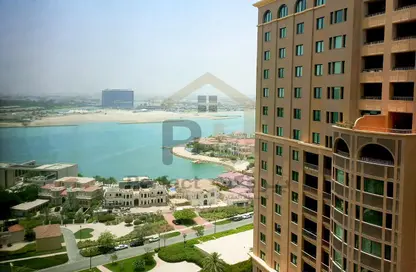 Apartment - 1 Bedroom - 2 Bathrooms for rent in West Porto Drive - Porto Arabia - The Pearl Island - Doha