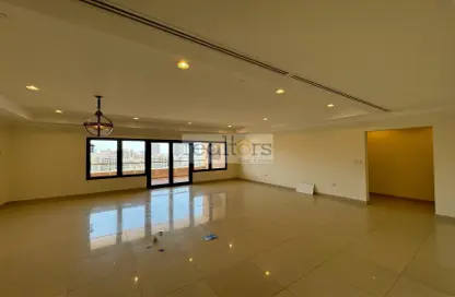 Apartment - 3 Bedrooms - 4 Bathrooms for rent in East Porto Drive - Porto Arabia - The Pearl Island - Doha