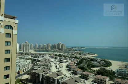 Apartment - 2 Bedrooms - 2 Bathrooms for sale in Tower 28 - Porto Arabia - The Pearl Island - Doha