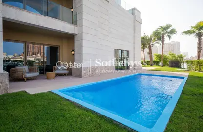 Townhouse - 6 Bedrooms for sale in The St. Regis Marsa Arabia Island - Marsa Arabia - The Pearl Island - Doha