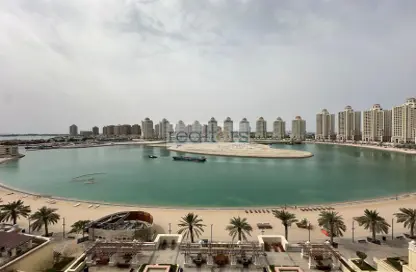 Apartment - 2 Bedrooms - 4 Bathrooms for sale in Viva East - Viva Bahriyah - The Pearl Island - Doha