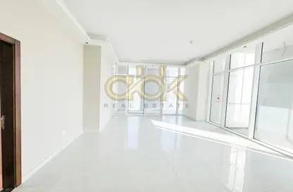 Apartment - 3 Bedrooms - 3 Bathrooms for sale in Lusail City - Lusail