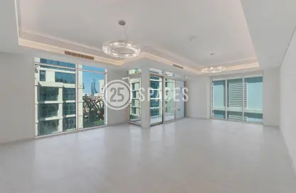 Apartment - 3 Bedrooms - 4 Bathrooms for sale in Crystal Residence - The Pearl Island - Doha