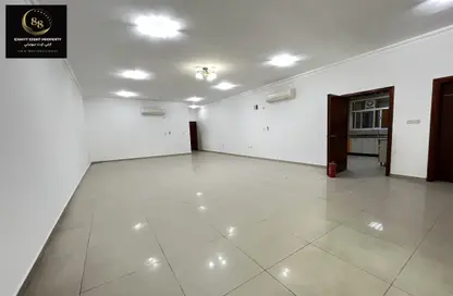 Apartment - 3 Bedrooms - 4 Bathrooms for rent in Al Muntazah Street - Al Muntazah - Doha