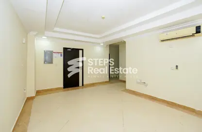 Apartment - 2 Bedrooms - 3 Bathrooms for rent in Al Sadd Road - Al Sadd - Doha