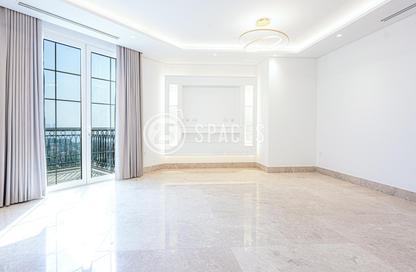 Apartment - 2 Bedrooms - 3 Bathrooms for rent in Floresta Gardens - Floresta Gardens - The Pearl Island - Doha