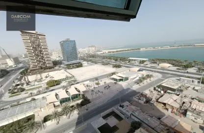 Apartment - 2 Bedrooms - 3 Bathrooms for rent in Marina Tower 23 - Marina District - Lusail