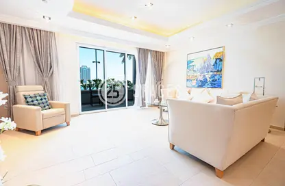 Townhouse - 1 Bedroom - 2 Bathrooms for rent in Viva East - Viva Bahriyah - The Pearl Island - Doha