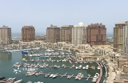 Apartment - 1 Bedroom - 2 Bathrooms for rent in East Porto Drive - Porto Arabia - The Pearl Island - Doha