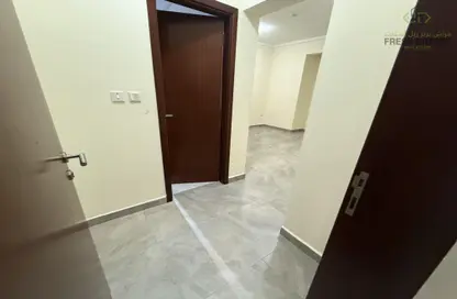 Apartment - 2 Bedrooms - 2 Bathrooms for rent in Al Muntazah Street - Al Muntazah - Doha