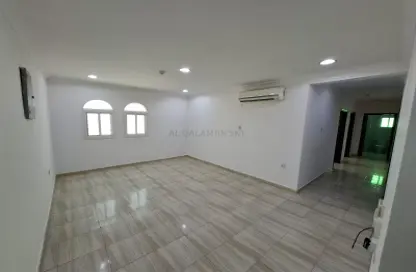 Apartment - 3 Bedrooms - 3 Bathrooms for rent in Al Wakra Building Project - Al Wukair - Al Wakra