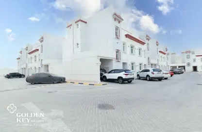 Apartment - 2 Bedrooms - 2 Bathrooms for rent in Al Kheesa - Al Kheesa - Umm Salal Mohammed